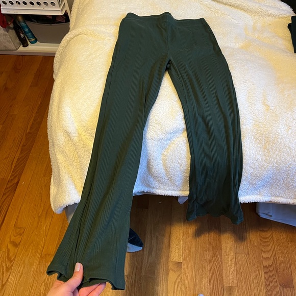 aerie Pants - Aerie Ribbed Flare Green Leggings Size Small